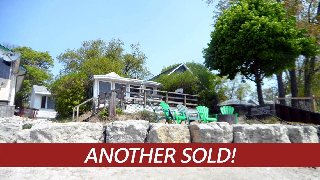 Lakefront Cottage for sale12869 Old Lakeshore Rd Long Beach Wainfleet SOLD