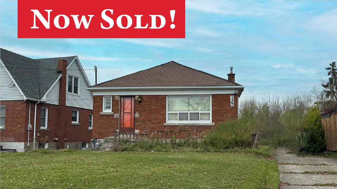 now sold banner on 5361 valley way niagara falls sold by frank ruzycki