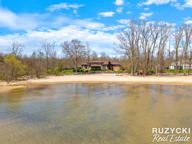 1521 Stockton Ln., Fort Erie - $3,799,000 – Ruzycki Real Estate