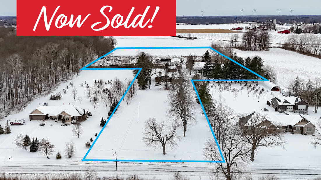 now sold banner on 43270 pettit road wainfleet sold by frank ruzycki real estate