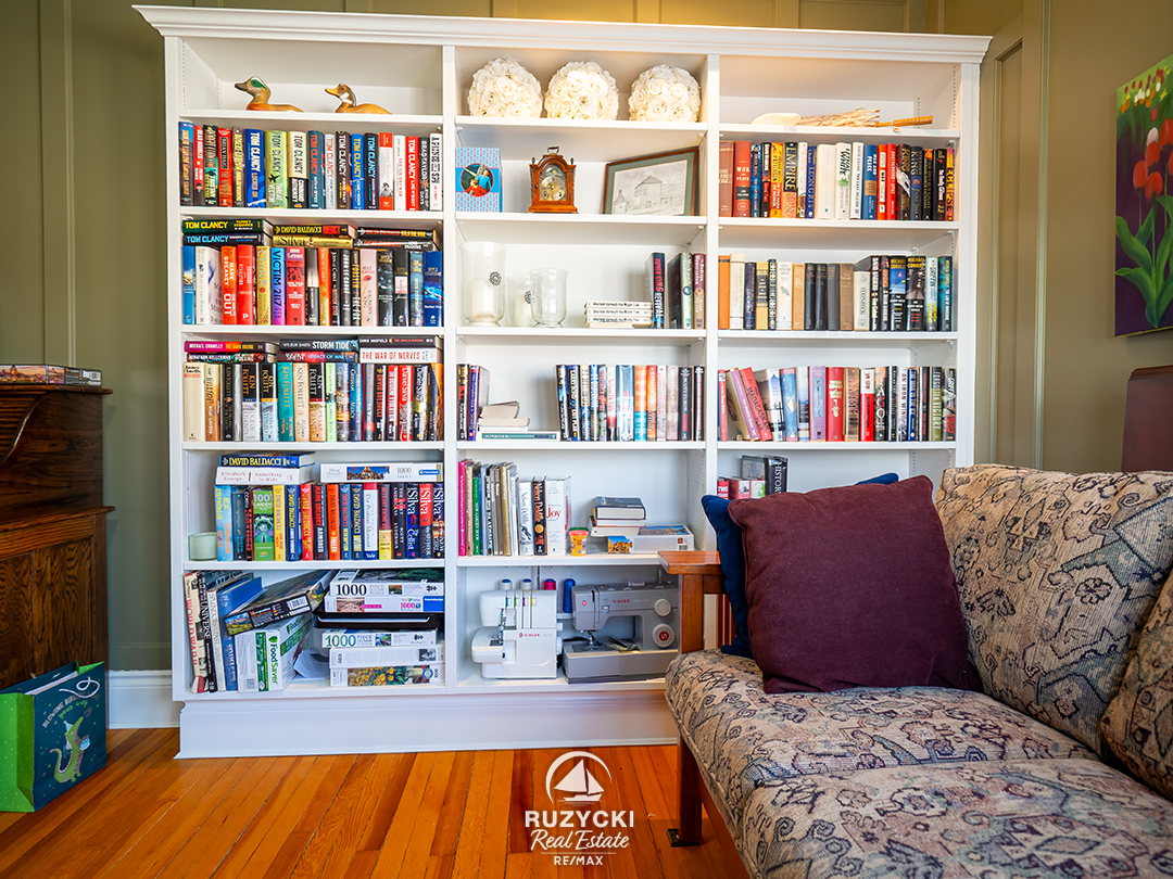 bookshelf in office of 101 tennessee ave port colborne