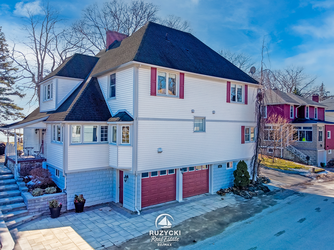 front exterior of 101 tennessee ave port colborne