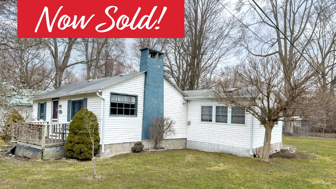 now sold banner on 627 wyldewood rd port colborne sold by frank ruzycki real estate
