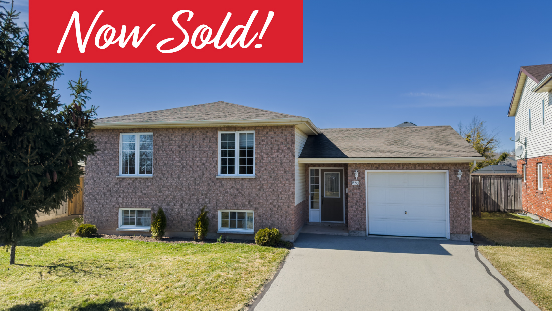 now sold banner on 830 fielden ave port colborne sold by frank ruzycki real estate