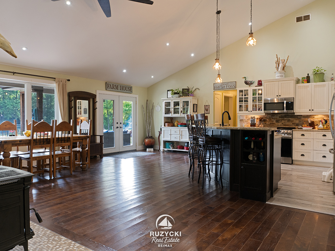 open concept kitchen and dining room of 3481 troup rd port colborne