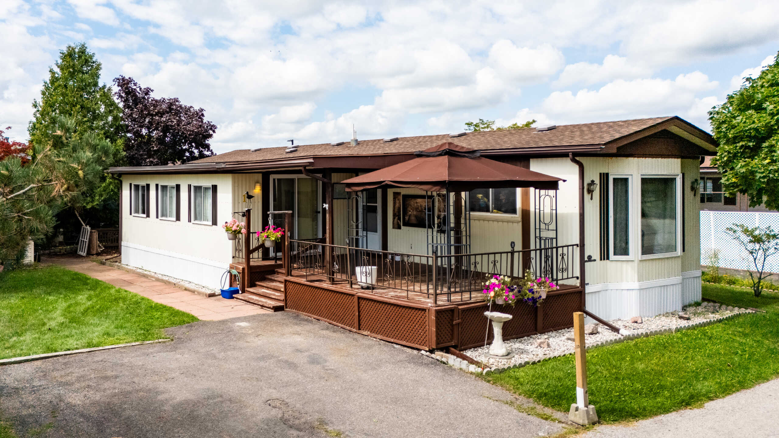 3033 townline rd unit 1 stevensville