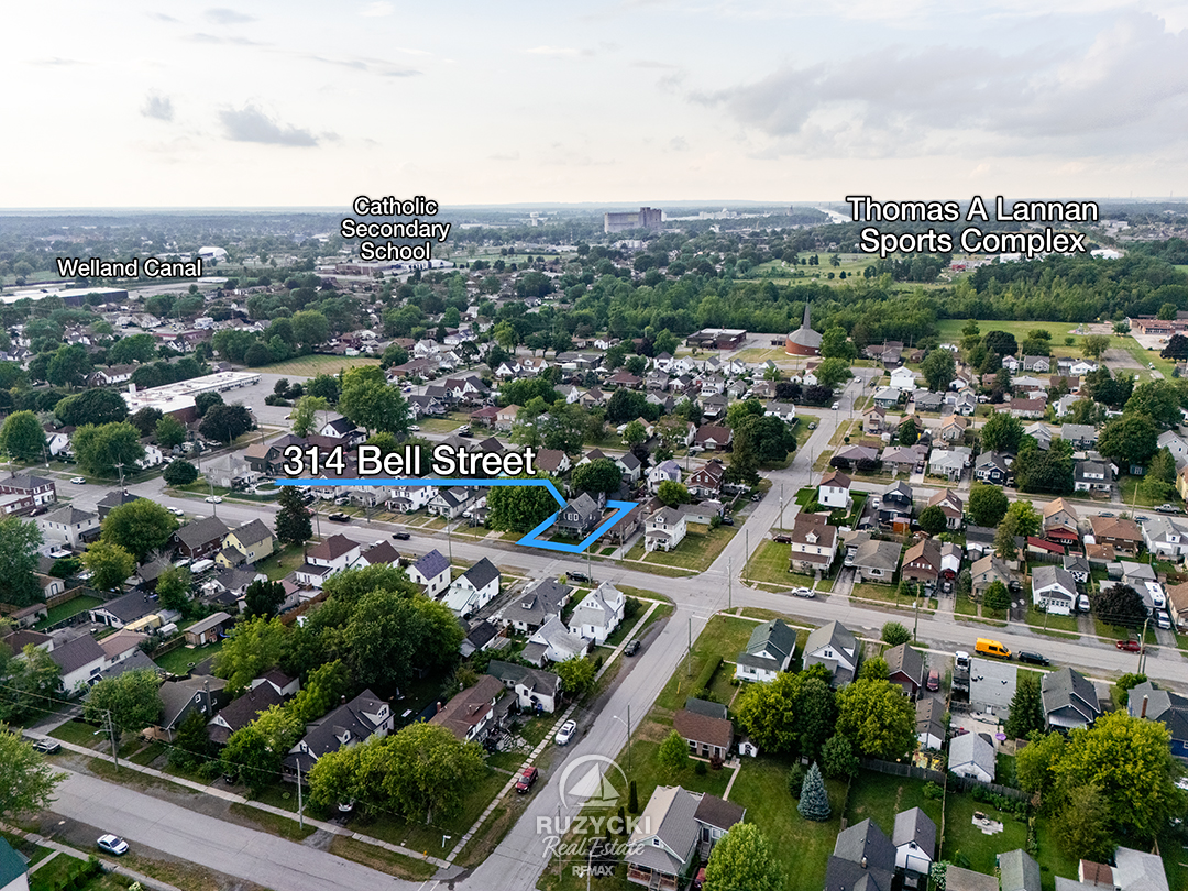 314-bell-st-port-colborne_42 aerial view of 314 bell st port colborne