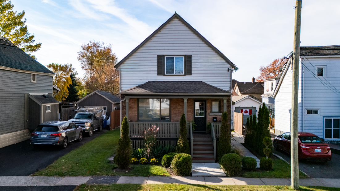 Exterior of 2 storey home for sale at 380 Fares St Port Colborne