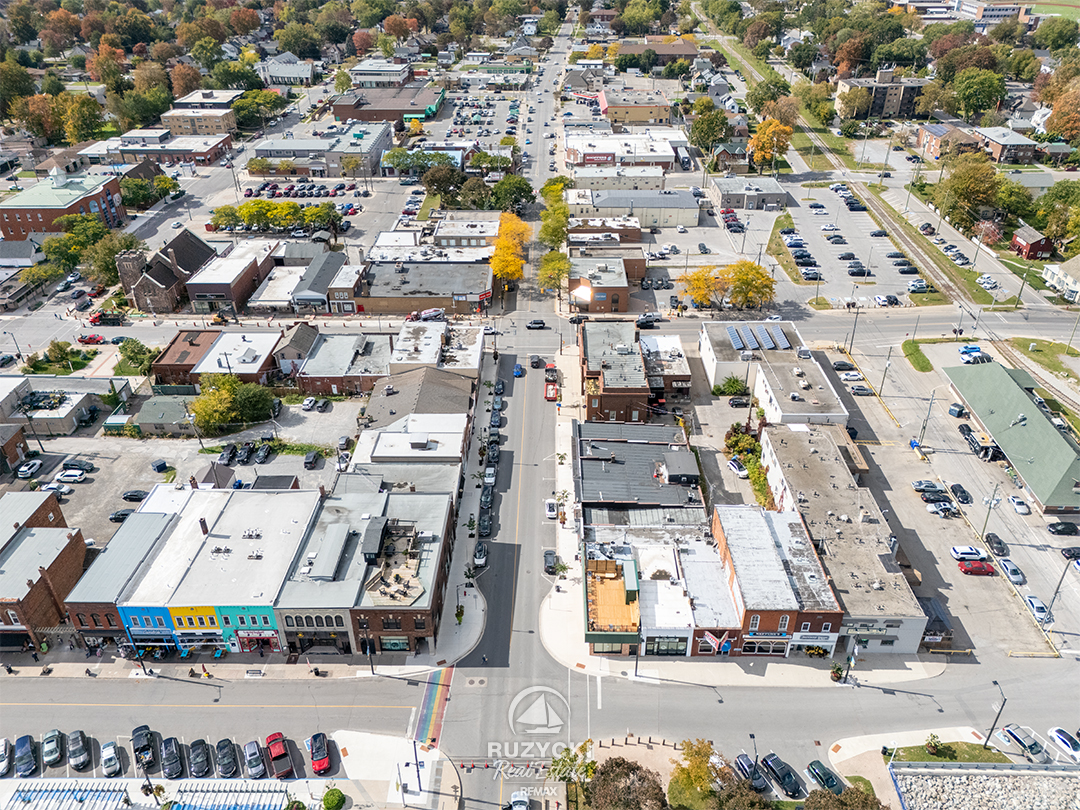 9-17-clarence-street-port-colborne_02 aerial view of area surrounding 5 unit commercial building in downtown port colborne